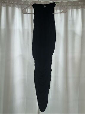 VENUS Black Ruched Midi Dress
